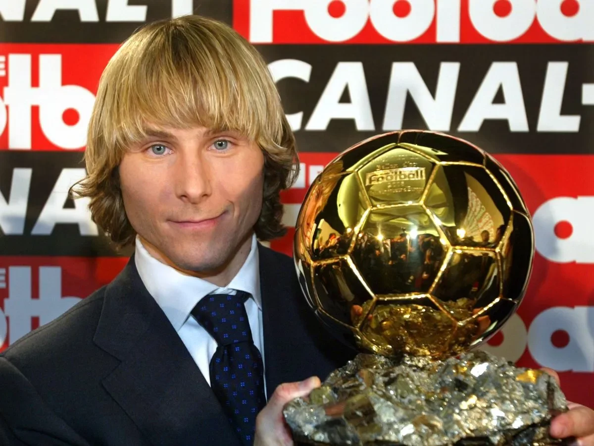 Số áo Nedved – Tượng đài bất tử của Juventus